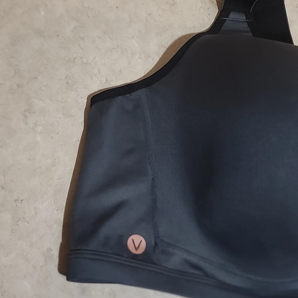 Livi underwire bra size 50DD NWT - Picture 2 of 9